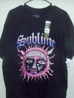 Sublime Sun SS T Shirt Sz Med 100% Cotton---NWT